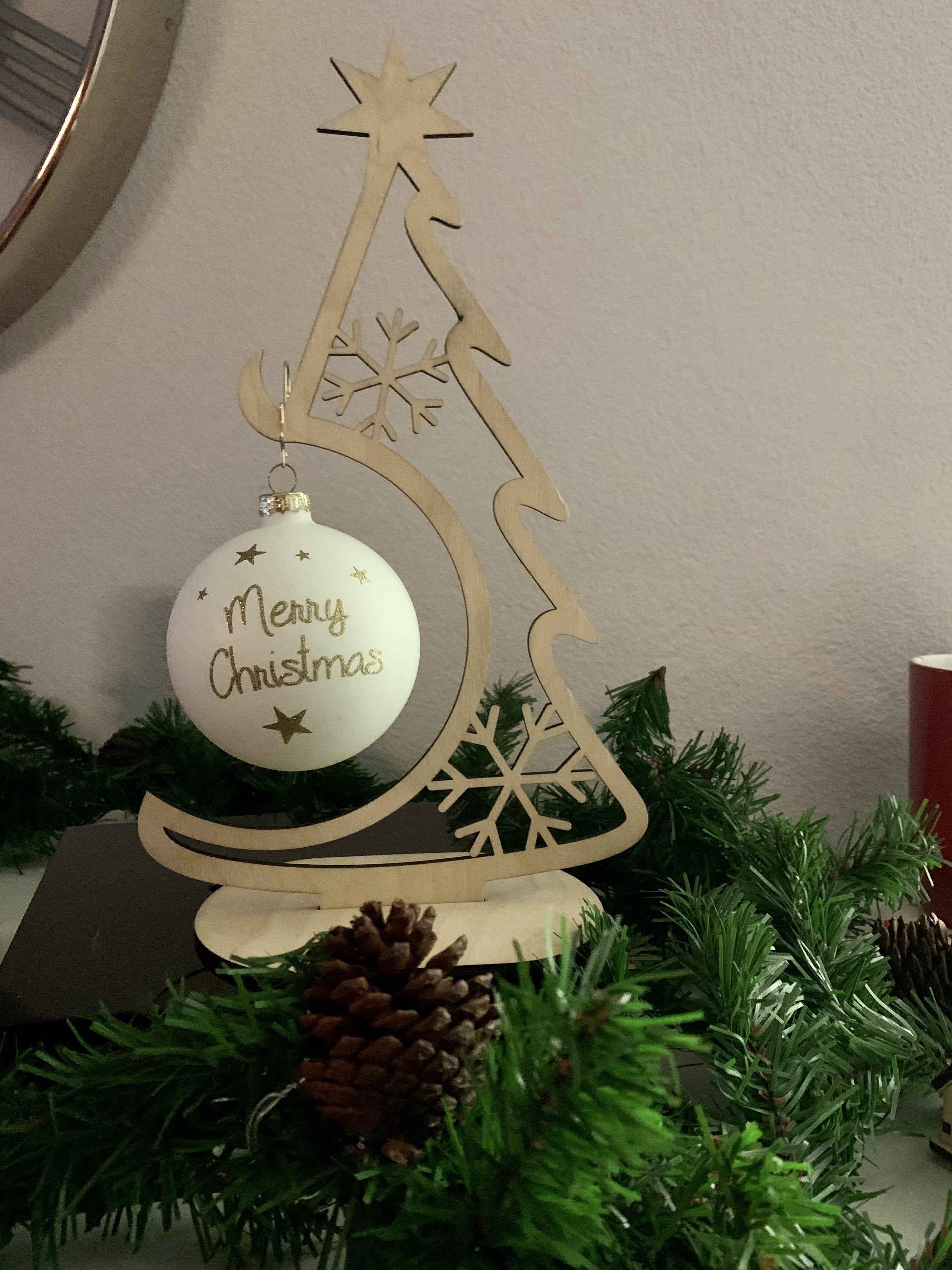 cover image of th tinker Christmas Tree Ornament Holder
