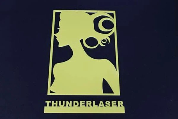 cover image of th tinker Image cutting