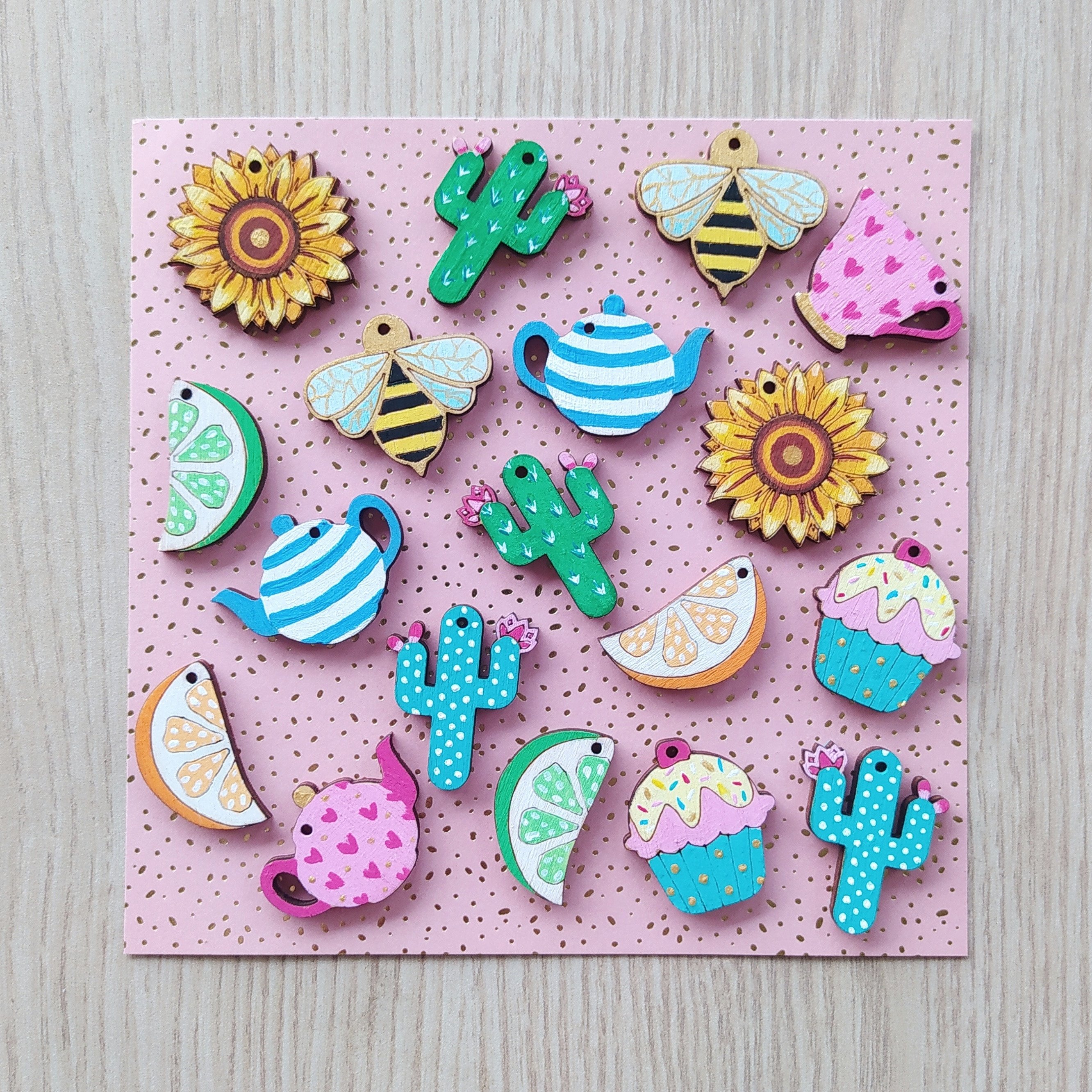 cover image of th tinker Earrings