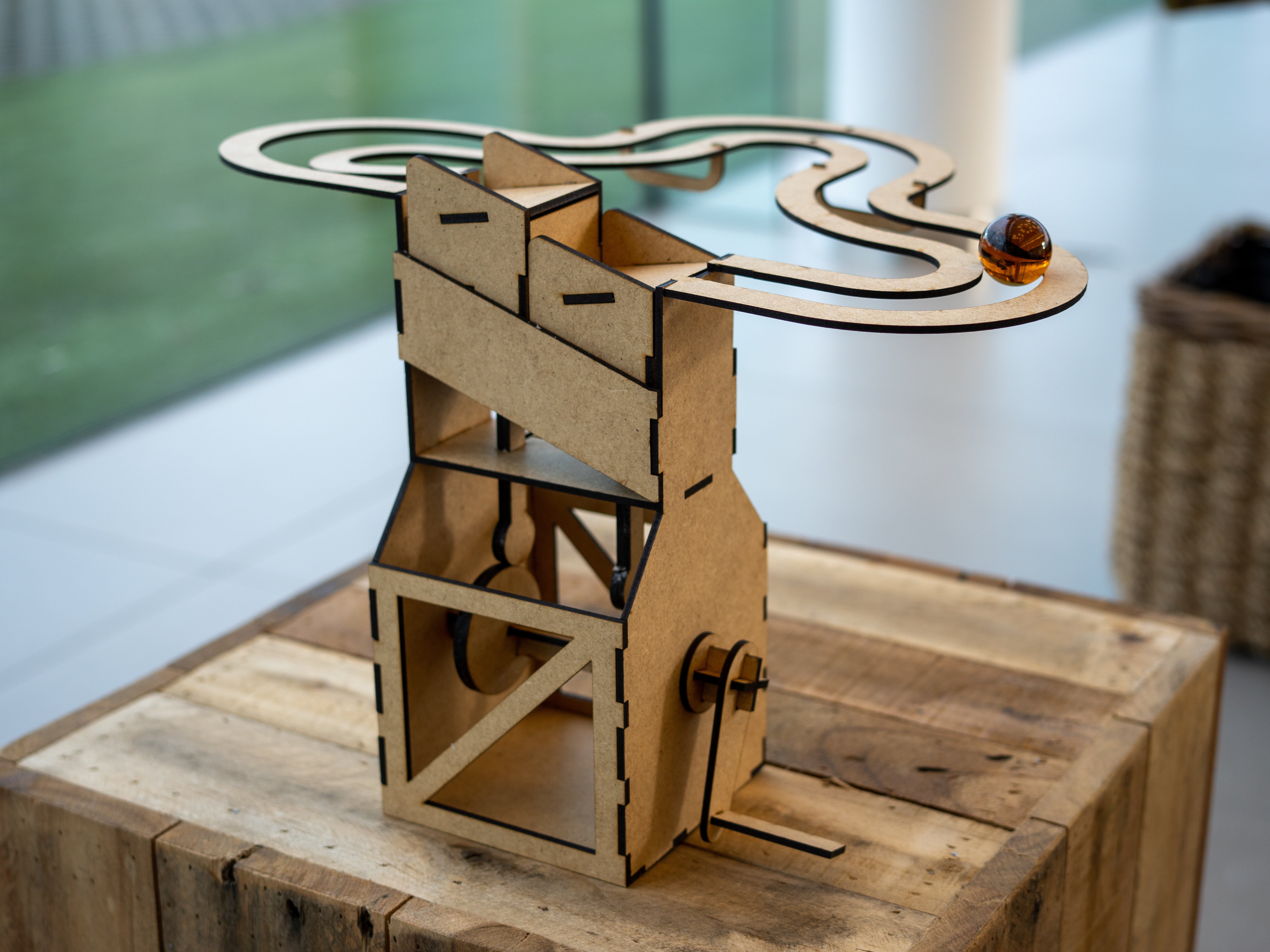 cover image of th tinker Simple marble run