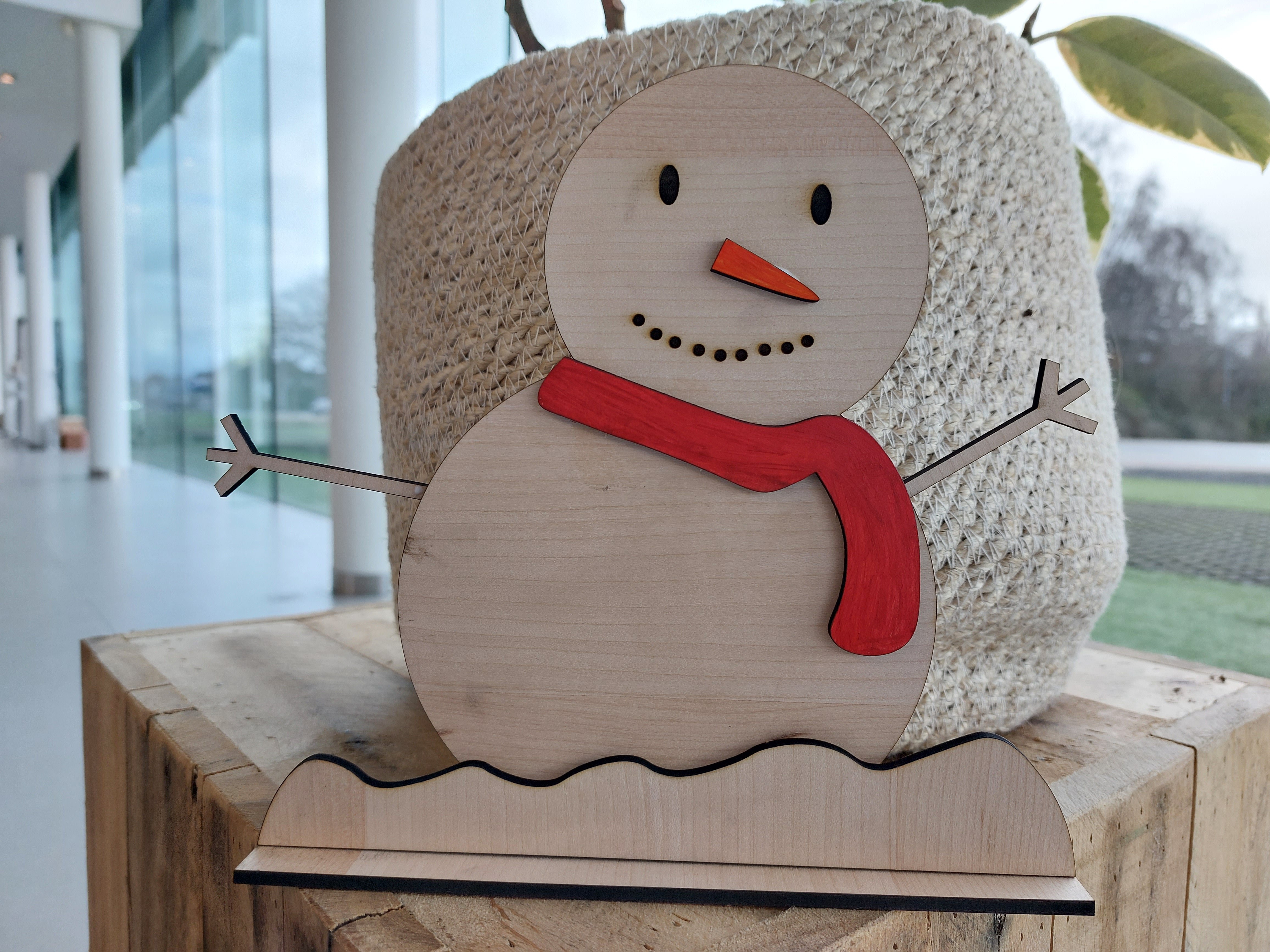 cover image of th tinker Snowman