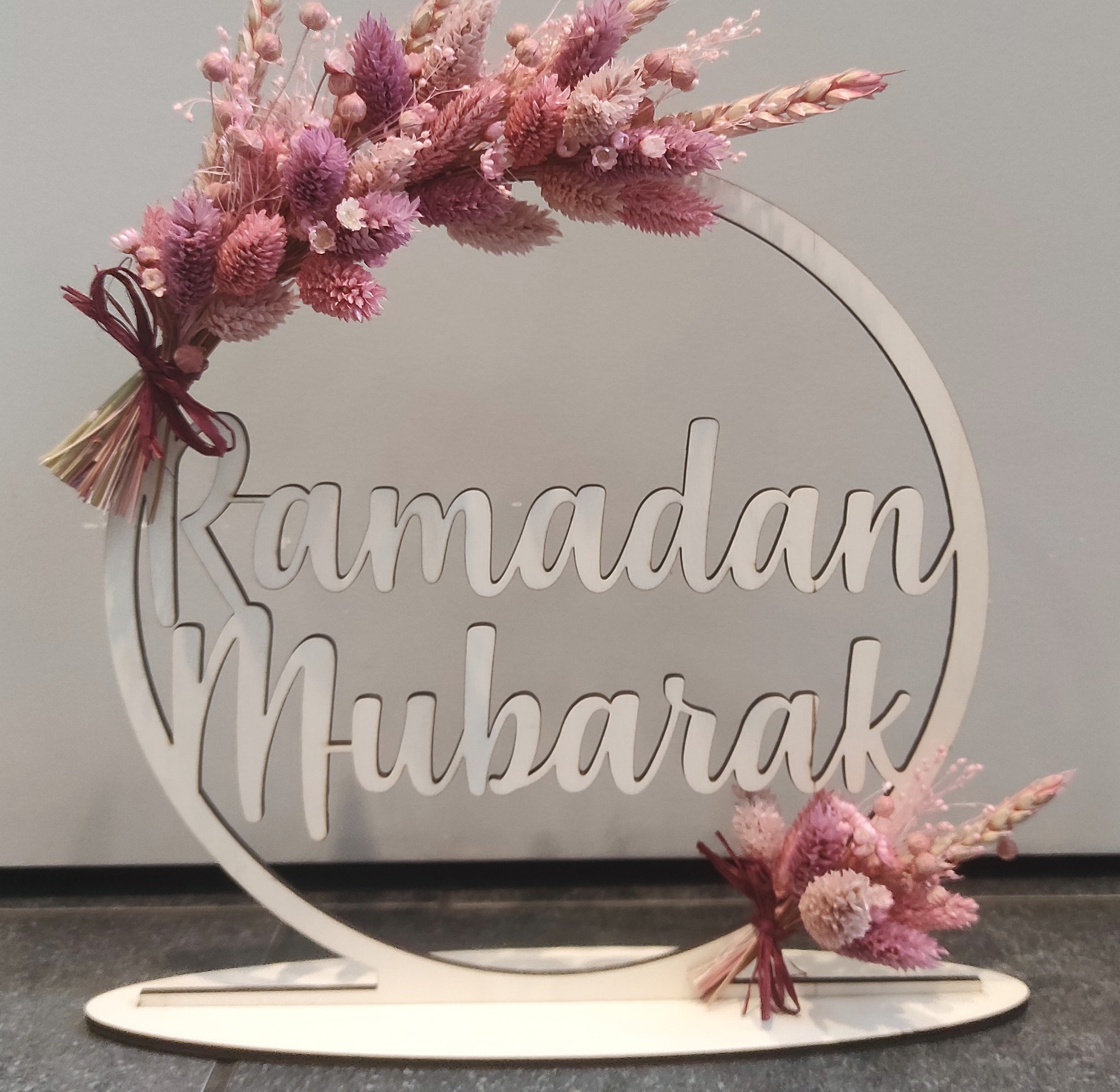 cover image of th tinker Flowerhoop 'Ramadan Mubarak'